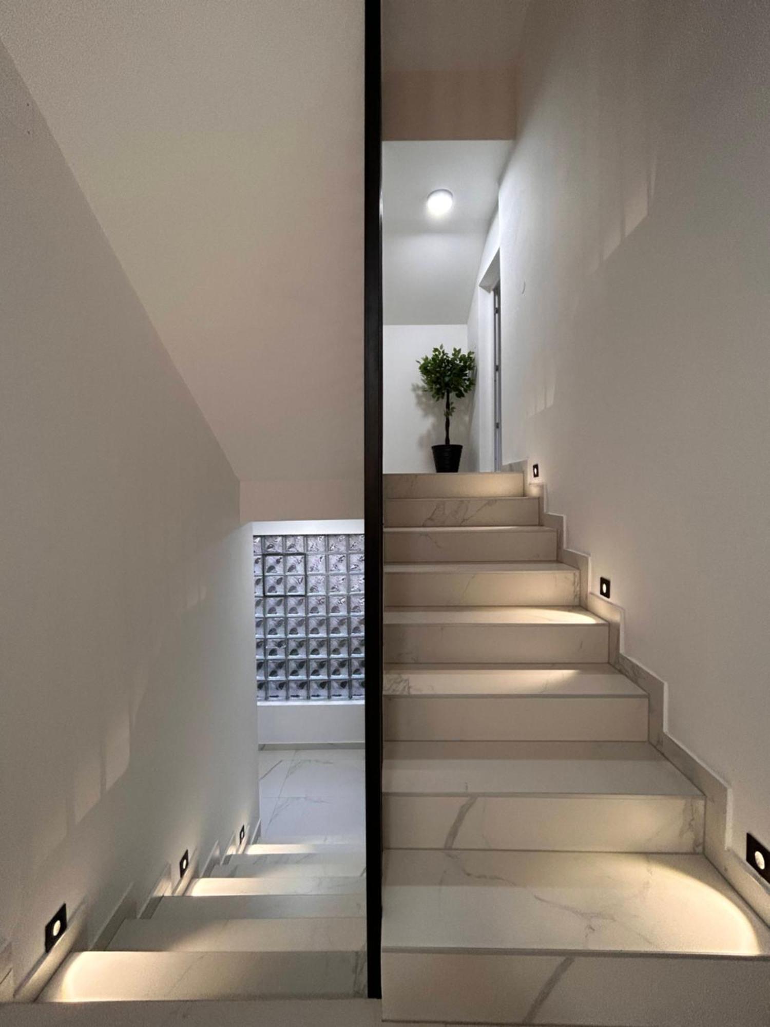 Sunny Corner Apartments Visoko Luaran gambar