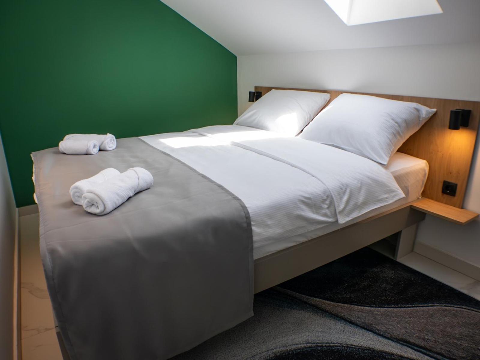 Sunny Corner Apartments Visoko Luaran gambar