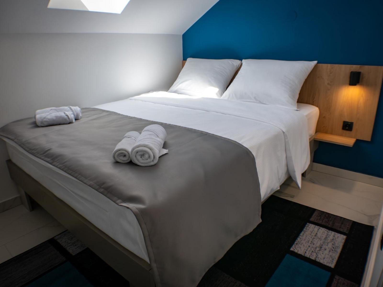 Sunny Corner Apartments Visoko Luaran gambar