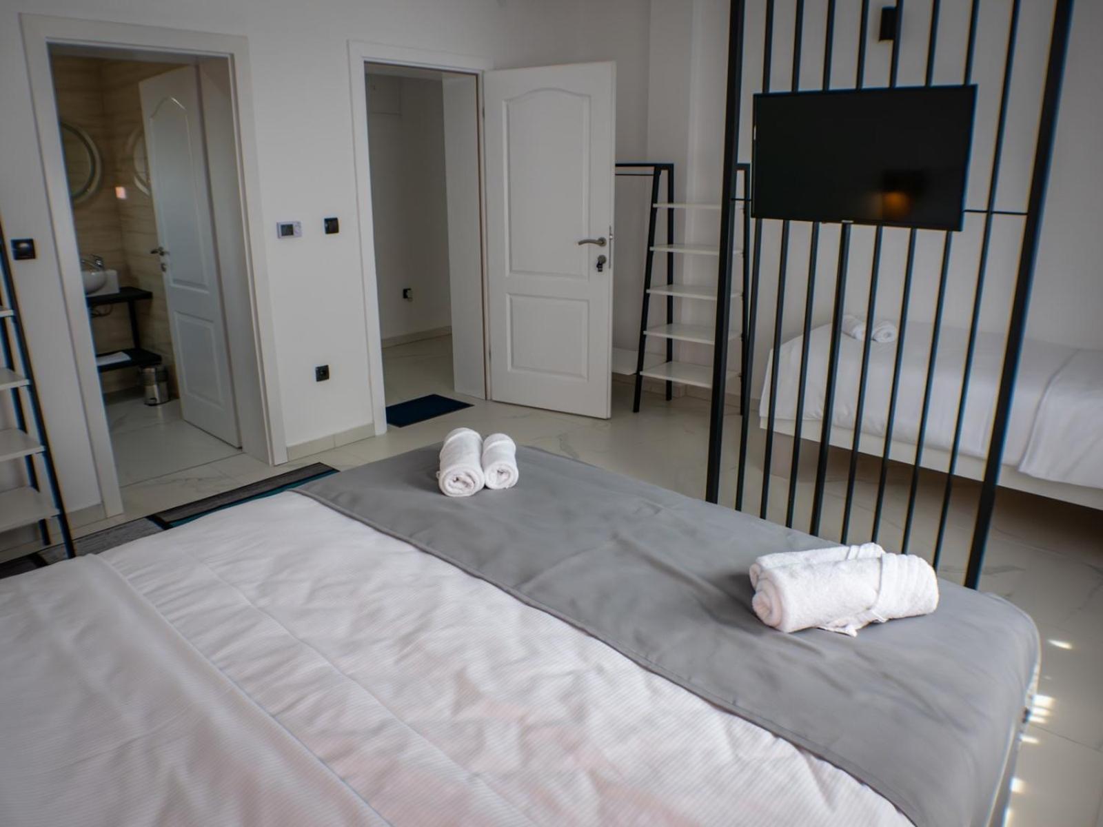 Sunny Corner Apartments Visoko Luaran gambar